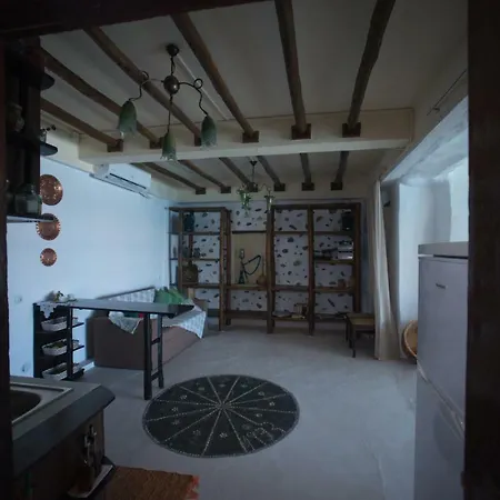 Apartman Komissa΄s House *