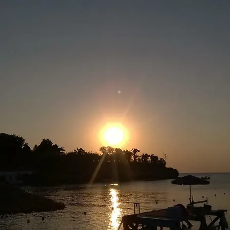 Komissa΄s House Apartman